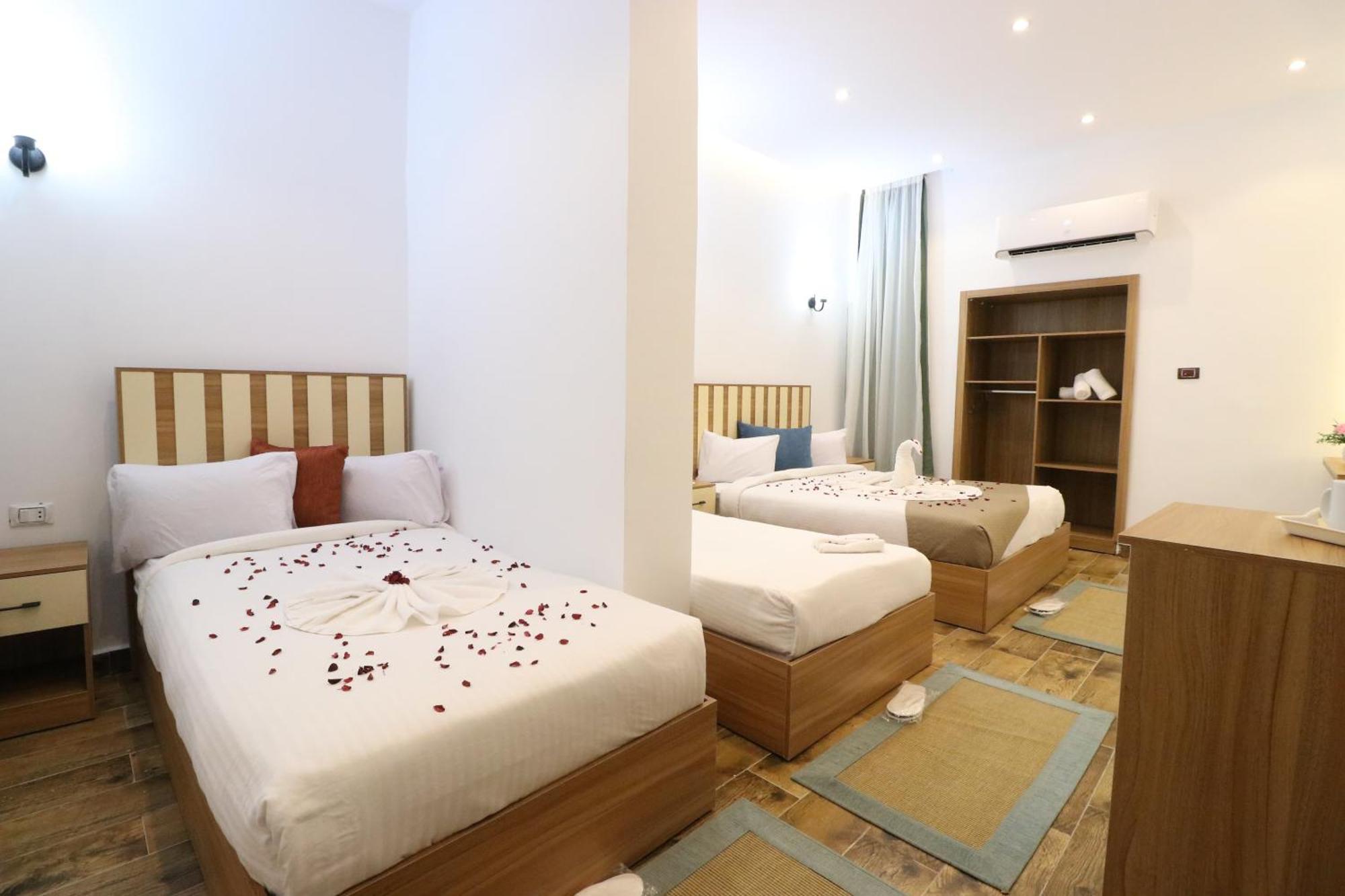 West Pyramids Hotel Kafret el-Gabal エクステリア 写真
