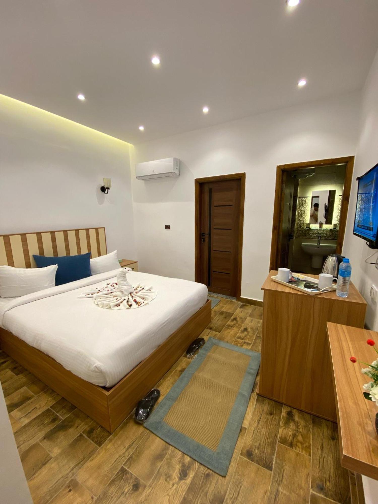 West Pyramids Hotel Kafret el-Gabal エクステリア 写真