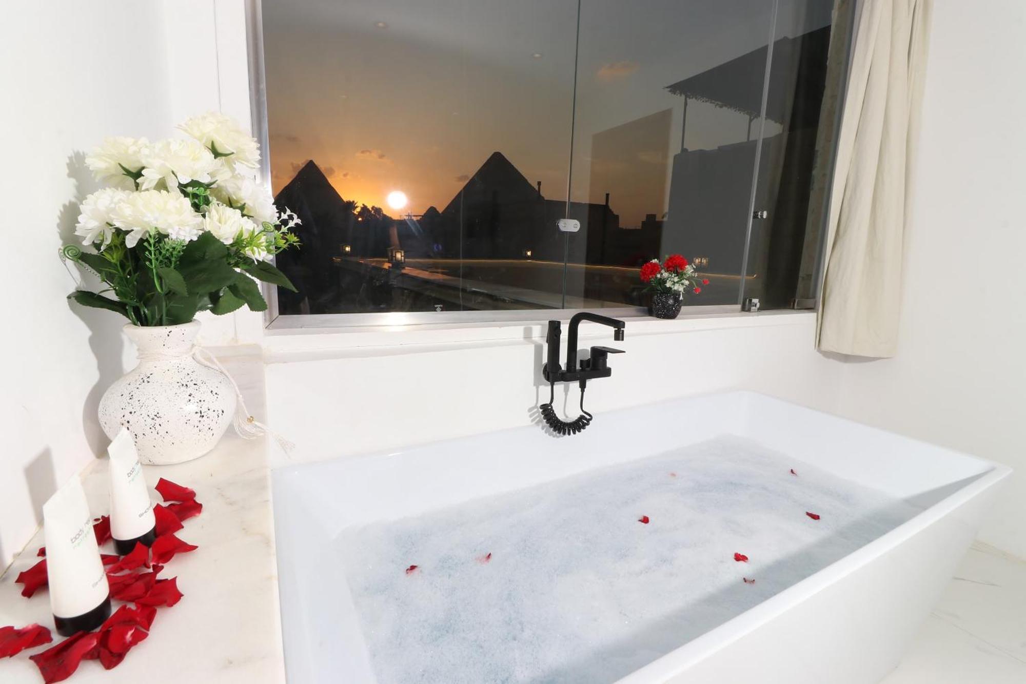 West Pyramids Hotel Kafret el-Gabal エクステリア 写真